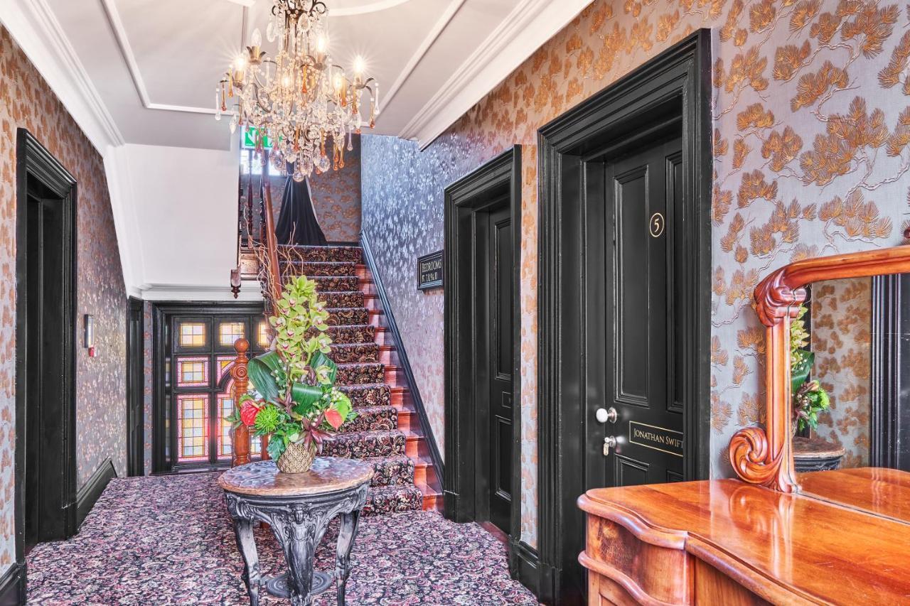 The Lawrence Bed & Breakfast Londonderry Exterior photo